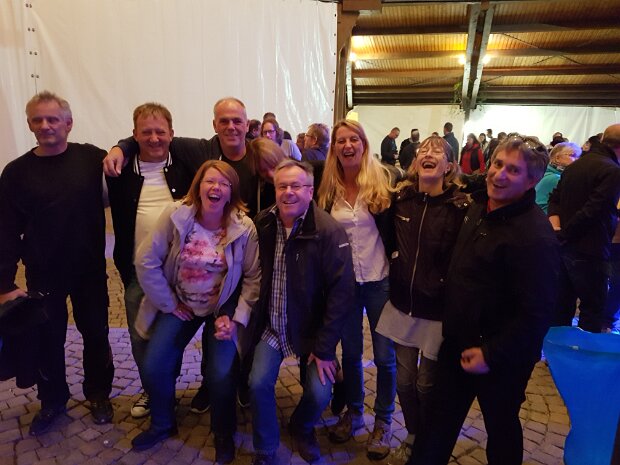 Freunde & Bekannte